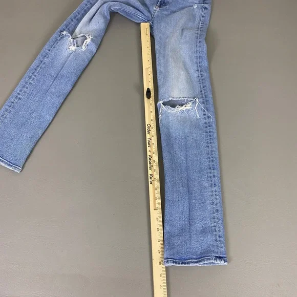 MOTHER High Waisted Rider Skimp Jeans Women's Size 25 Blue Distressed *Flaw Spot - Picture 11 of 16